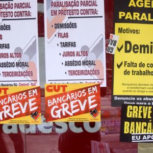 PARALISAÇÃO PARCIAL BRADESCO CONTRA DEMISSÕES -  AGS DO CENTRO