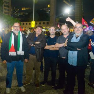Ato contra o Congresso Nacional inimigo do Povo