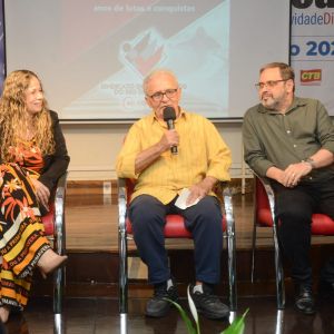 Lançamento do Livro Crônica do Crato e de outros Lugares de Edmilson Martins