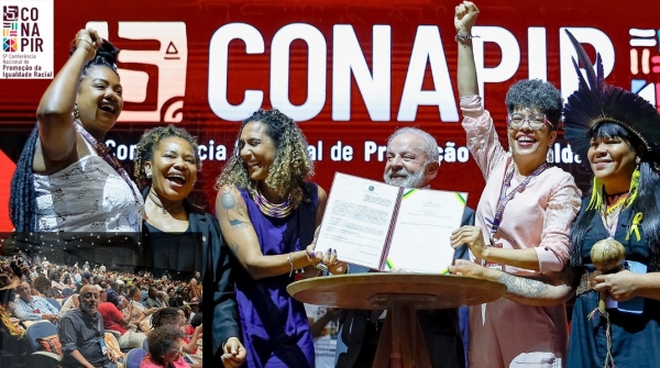 O presidente Lula durante V Confer&ecirc;ncia Nacional de Promo&ccedil;&atilde;o da Igualdade Racial (V CONAPIR). No detalhe, &agrave; esquerda, Almir Aguiar, secret&aacute;rio de Combate ao Racismo da Contraf-CUT