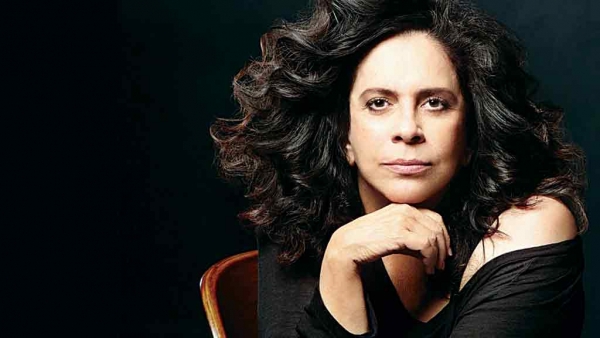 Gal Costa não morreu, virou uma estrela