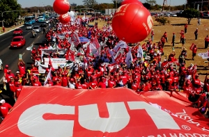 CUT convoca trabalhadores para dialogar com deputados e impedir a reforma