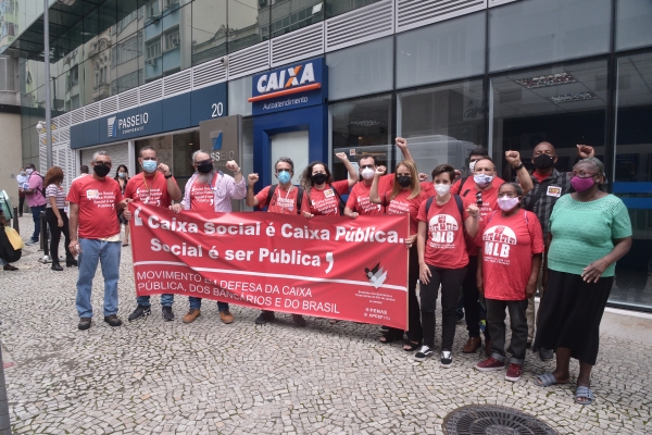 A PLR e demais itens do acordo coletivo na Caixa e garantidos na mesa da Fenaban não são concessões da direção do banco, mas fruto da luta da categoria e do movimento sindical