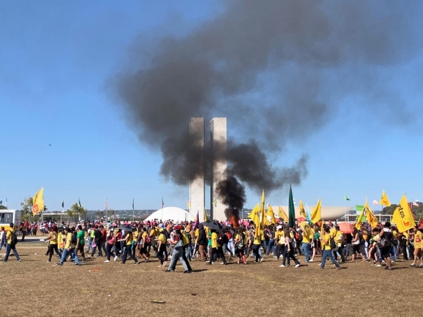 Protesto contra reforma, reuniu mais de 50 mil na Esplanada dos Ministérios