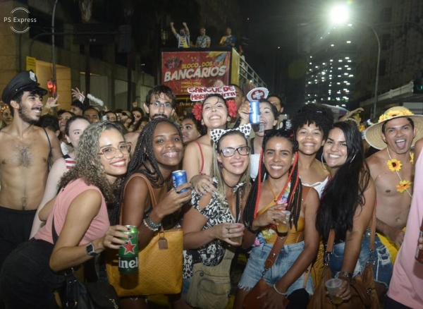 Vai ser pura alegria e samba no pé na Avenida. Vamos lá foliões. Foto: Nando Neves.