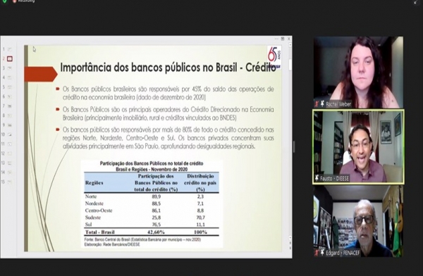 O economista Fausto Augusto (centro) destacou a importância dos bancos públicos para a retomada do crescimento econômico e explicou os motivos do apetite dos grandes grupos privados pelos setores estratégicos