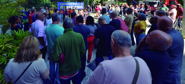 Den&uacute;ncia de banc&aacute;rios leva STF a investigar ataques da extrema-direita contra o BB