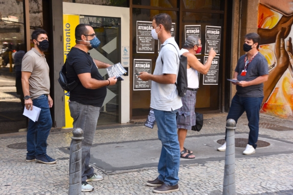 Sindicato denuncia desmonte à população, no último dia 21. Agora é paralisação.