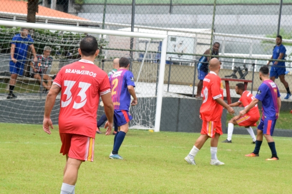 O Brahmeiros faz mais um na goleada de 5 a 1 sobre o La Máquina. Foto: Nando Neves.