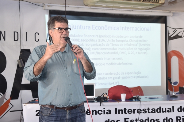 Adhemar Mineiro: reforma criará um enorme passivo econômico e social que os próximos governos vão ter que consertar, como aconteceu em países como o Chile e o México