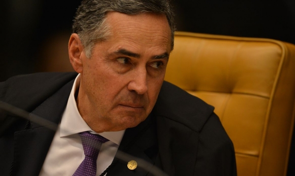 A proposta da correção pela poupança do FGTS em 2025 foi feita pelo ministro do STF Luís Roberto Barroso nesta quinta-feira (9)