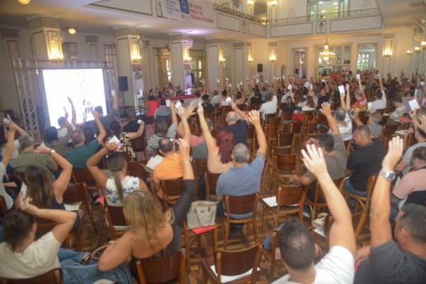 Bancários e bancárias do Estado do Rio de Janeiro aprovaram a minuta de reivindicações que serão debatidas na Conferência Nacional, de 7 a 9 de junho, em São Paulo