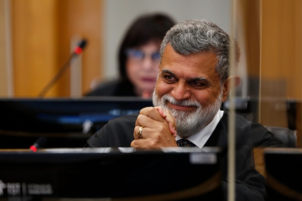 O presidente do TST, ministro Lélio Bentes Corrêa, disse que a reforma trabalhista não reduziu os processos judiciais e criticou o fato de a mudança nas regras terem enfraquecido as entidades sindicais