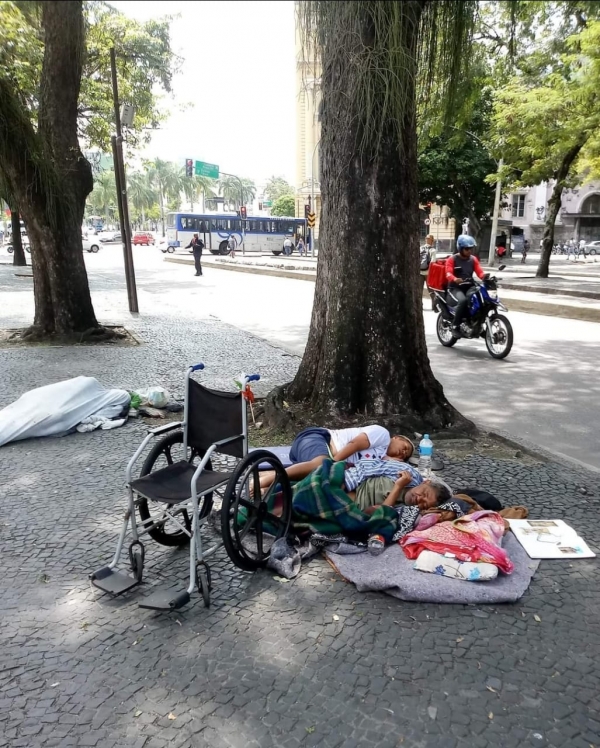 Descaso faz aumentar a miséria no Brasil