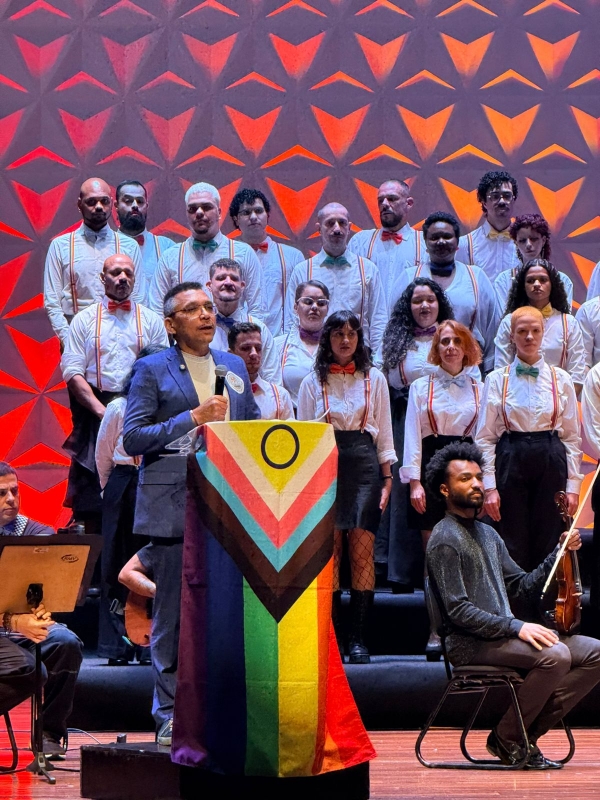 O Grupo Aroco-&Iacute;ris se apresentou na Sala Cec&iacute;lia Meireles, no &uacute;ltimo s&aacute;bado (1&ordm;/11)