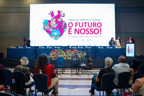 O 7⁰ Congresso da Contraf-CUT foi aberto nesta sexta-feira (27), em Guaruj&aacute;: elei&ccedil;&otilde;es deste ano definir&atilde;o o futuro do Brasil e da classe trabalhadora 
