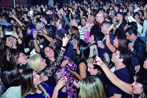 As festas em comemoração do Dia dos Bancários são sempre animadas e repletas de gente descolada e bonita