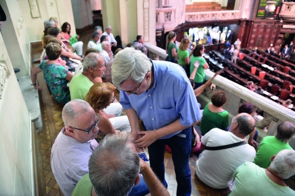 Ronald Carvalhosa em uma das mobilizações dos banerjianos na Alerj, em 2018, para derrubada do veto do governador, agora afastado, Wilson Witzel, ao PL3213