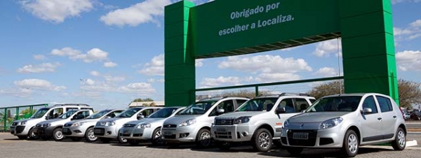 PRIVILÉGIO PAGO PELO CONSUMIDOR - Locadoras de veículos compram carros com isenção de impostos e revendem os veículos por preço de mercado sem nenhuma contrapartida social ou comprometimento com geração de empregos