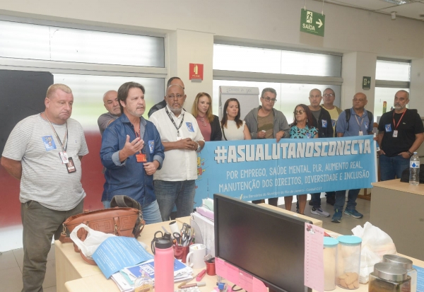 Dirigentes sindicais dialogam com a categoria, clientes e usuários dos bancos, em mais uma atividade da Campanha Nacional dos Bancários 