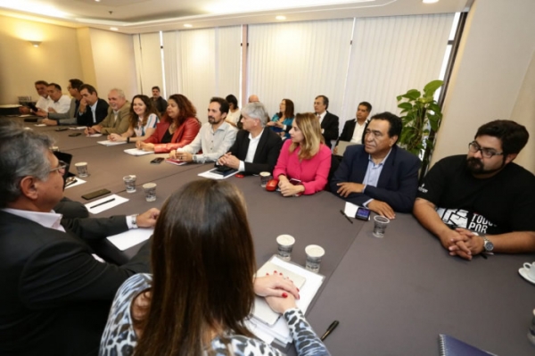 Rodada de negociação será retomada às 17h30