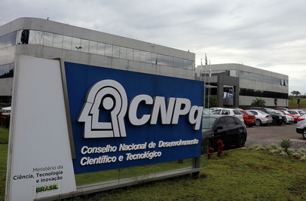 CNPq desconhece gravidade da pane que derrubou sistemas, dizem servidores